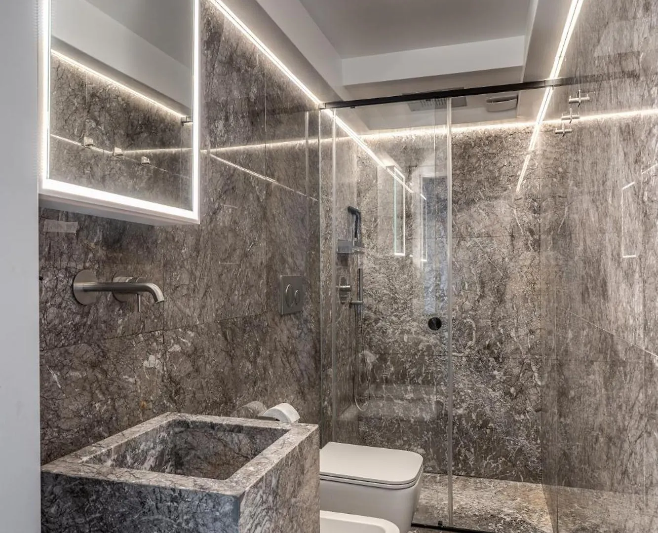 Skyjungle, Luxury Penthouse Private Pool And Spa Milan